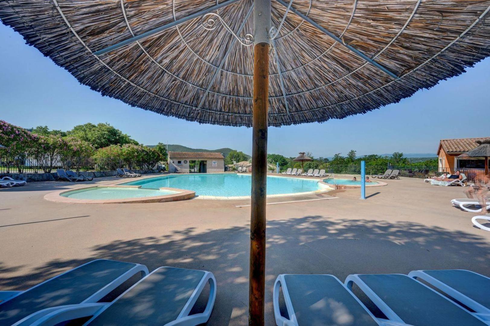 Camping La Chapouliere Ruoms Exteriör bild