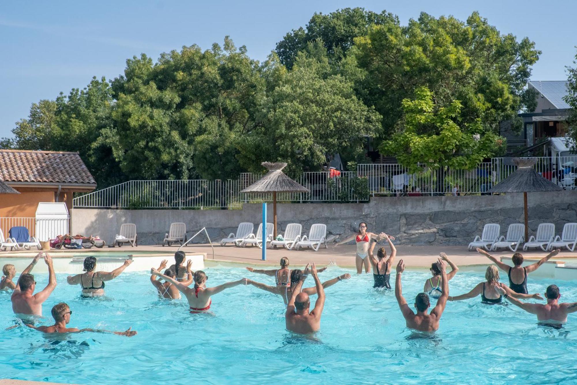 Camping La Chapouliere Ruoms Exteriör bild